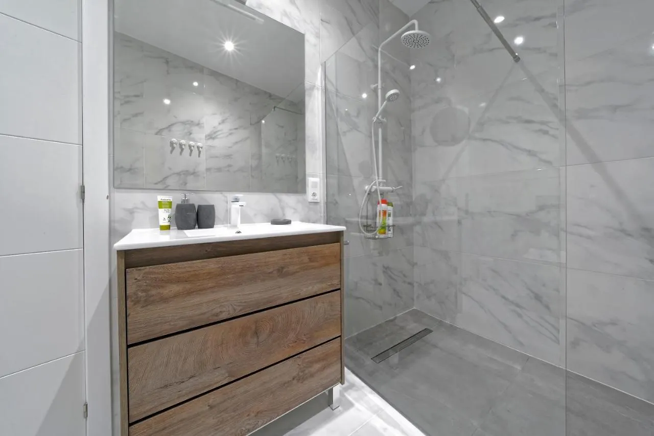 אינחניו Casa Verde Comfortable Air-Conditioned Modern Apartments (Adults Only) 0*,